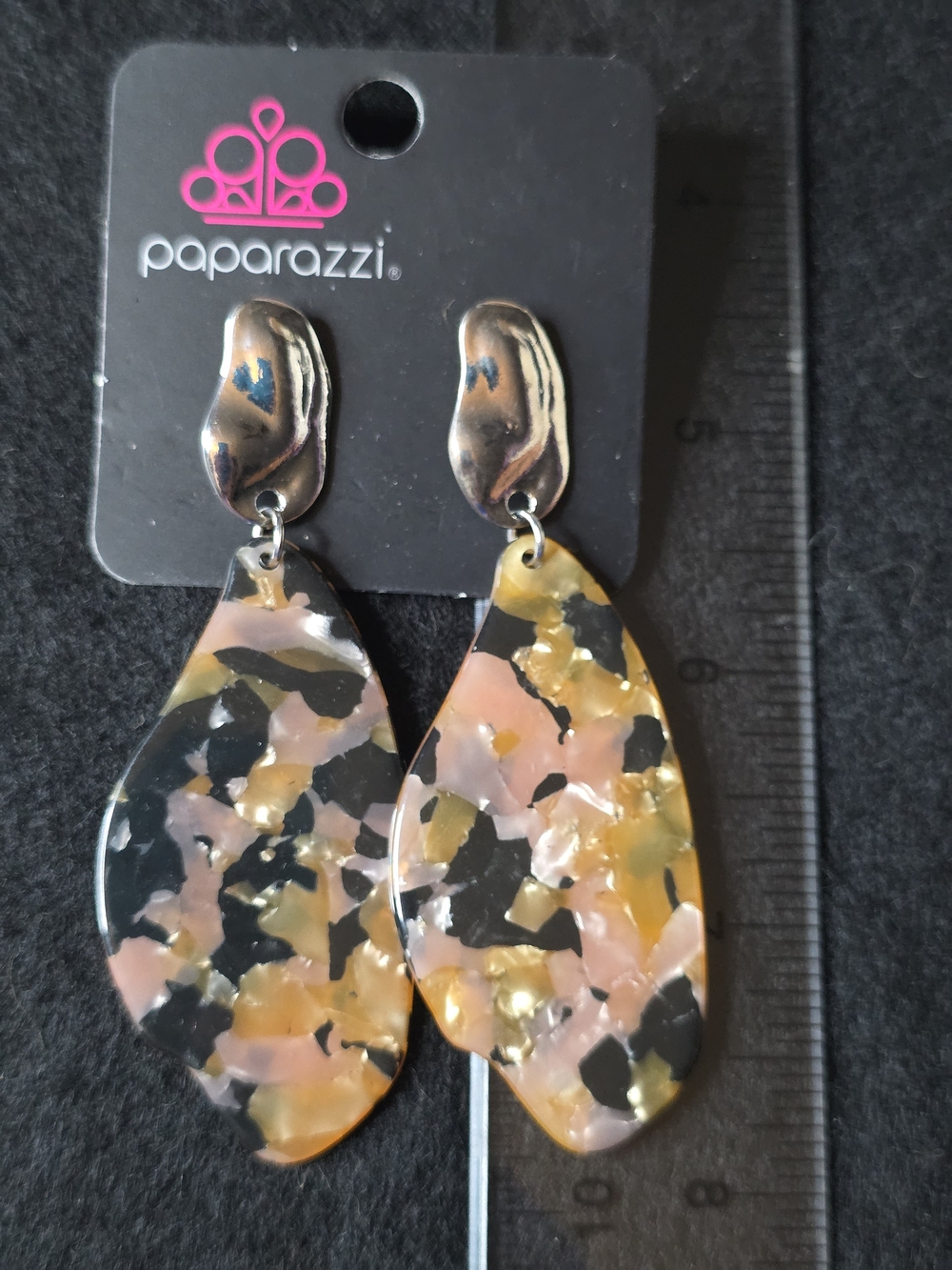 paparazzi Pink, Gold and Black Marbled Teardrop Dangle Earrings B50